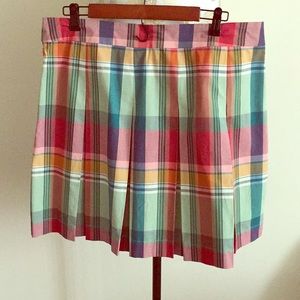 Tommy Hilfiger brand skirt - new- never worn